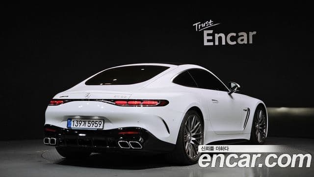 Mercedes-Benz AMG GT 2025 — ფოტო 2/20