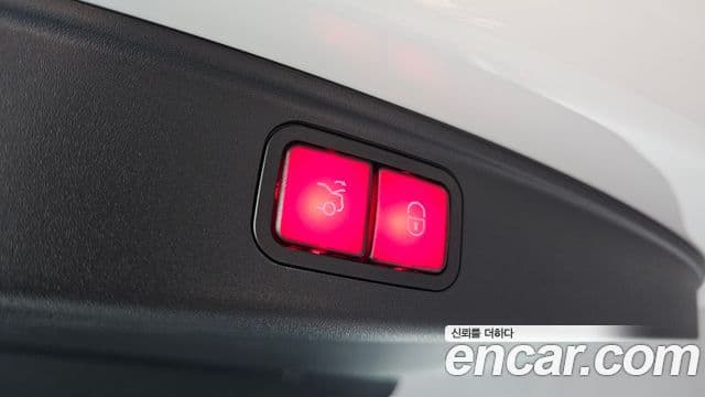 Mercedes-Benz AMG GT 2025 — ფოტო 19/20