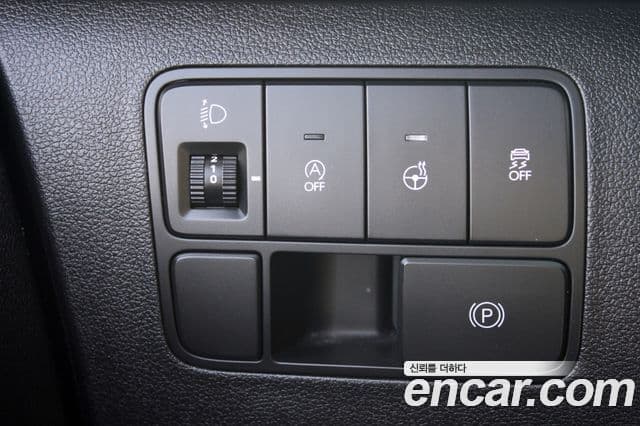Hyundai Staria 2023 — Şəkil 13/18
