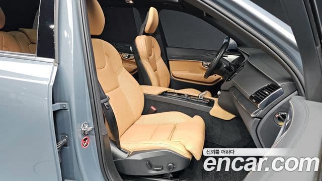 Volvo XC90 2021 — Şəkil 11/20