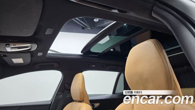 Volvo V60 Cross Country 2023 — фото 18 из 20