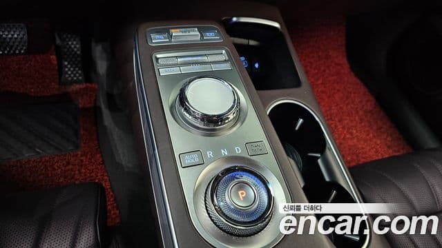 Genesis GV70 2021 — ფოტო 9/20