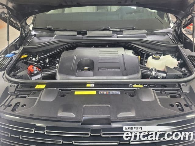 Land Rover Range Rover 2025 — ფოტო 20/20