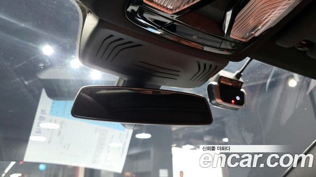 BMW X4 2020 — Photo 17/38