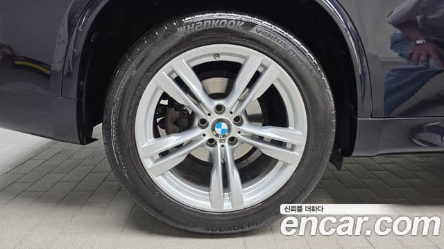 BMW X5 2018 — ფოტო 5/20