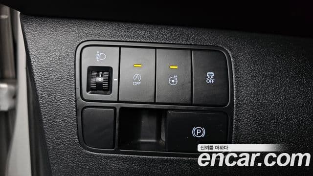 Hyundai Staria 2022 — ფოტო 13/20