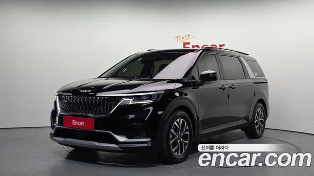 Kia Carnival 2023 — Фото 1/20