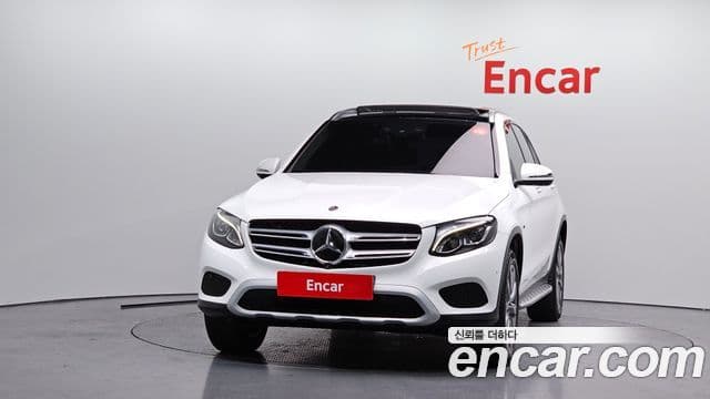 Mercedes-Benz GLC-Class 2018 — Şəkil 3/20