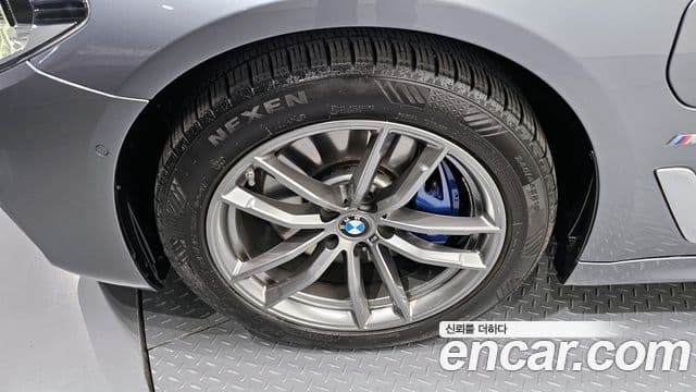 BMW 5 Series 2020 — фото 5 из 20