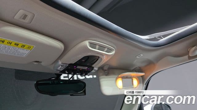 Mini Cooper 2020 — ფოტო 7/31