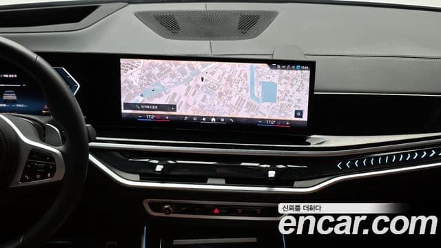 BMW X7 2024 — Photo 12/34