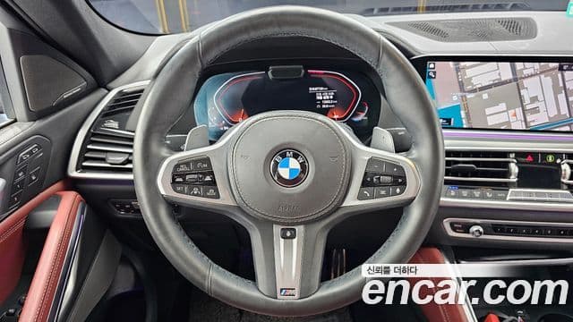 BMW X6 2020 — Photo 21/33
