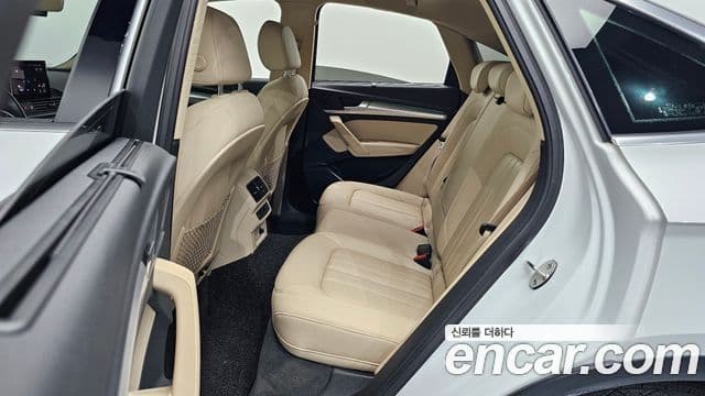 Audi Q5 2021 — фото 18 из 20