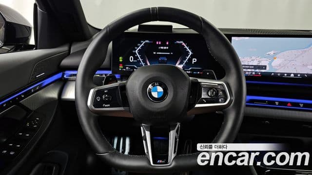 BMW 5 Series 2024 — ფოტო 13/20