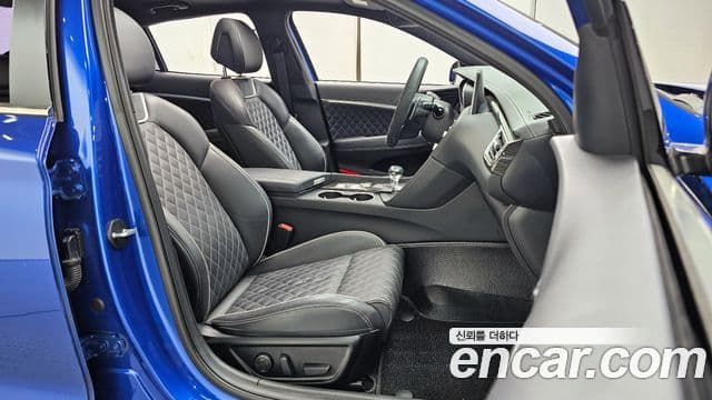 Genesis G70 2020 — Şəkil 12/20