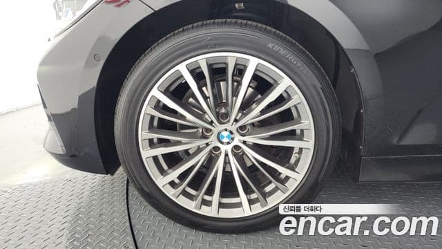 BMW 3 Series 2022 — Şəkil 5/20