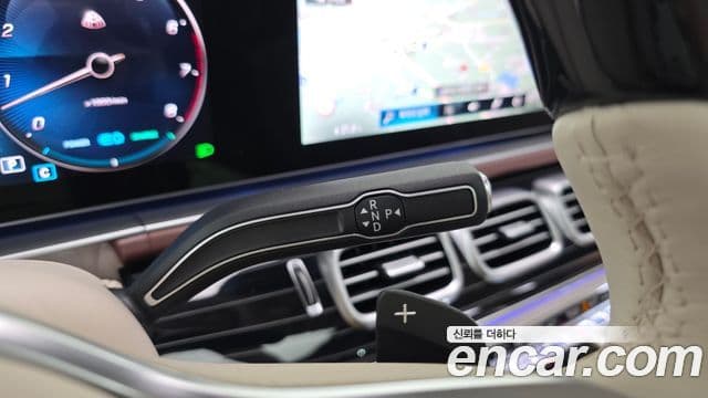 Mercedes-Benz GLS-Class 2023 — фото 7 из 19