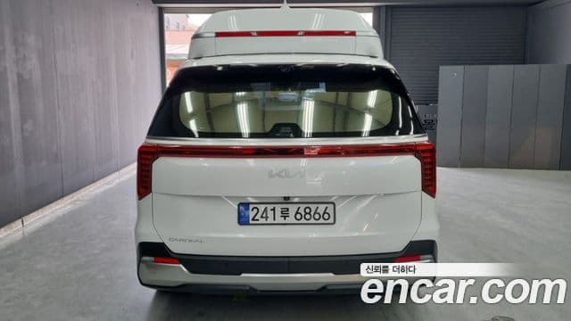 Kia Carnival 2024 — Şəkil 3/18