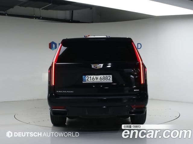 Cadillac Escalade 2023 — ფოტო 3/20