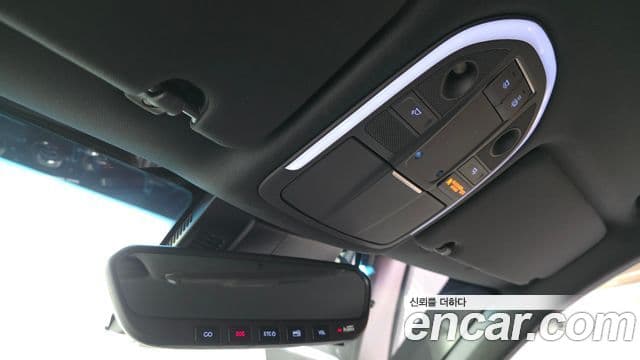 Genesis G70 2018 — фото 18 из 20