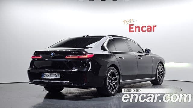 BMW 7 Series 2025 — Şəkil 2/20
