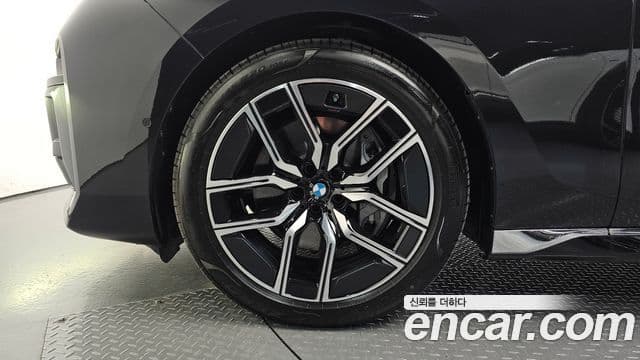BMW 7 Series 2025 — Şəkil 5/20
