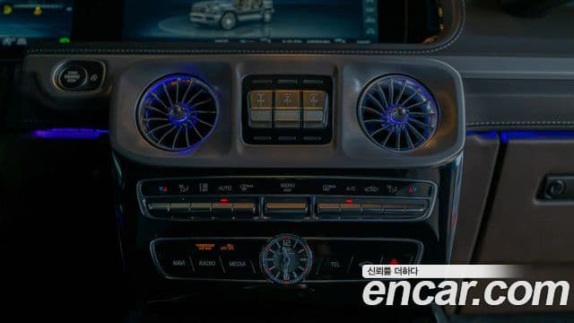 Mercedes-Benz G-Class 2019 — ფოტო 10/19