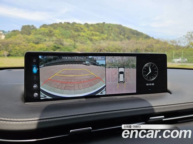 Genesis GV70 2021 — фото 12 из 20