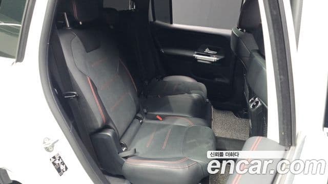 Mercedes-Benz GLB-Class 2022 — ფოტო 12/20