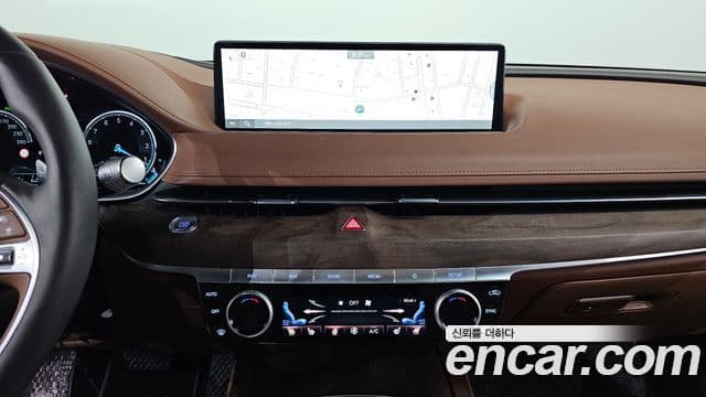 Genesis Electrified G80 2022 — Şəkil 14/20