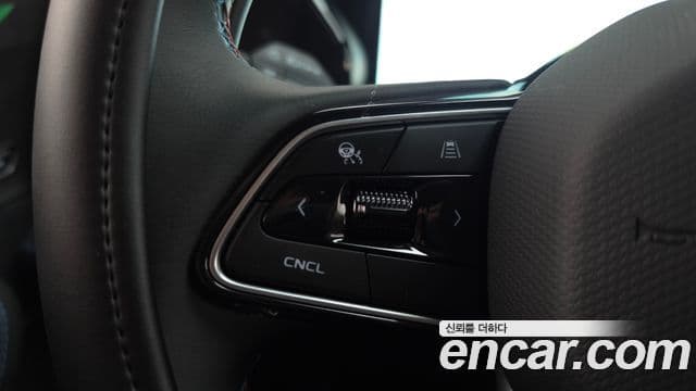 Renault Samsung Grand Koleos 2025 — Фото 16/20