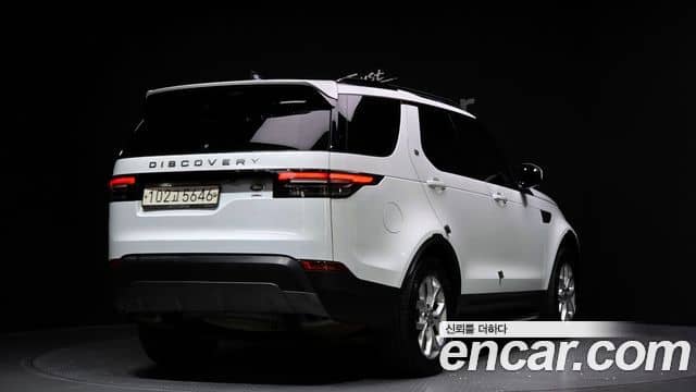 Land Rover Discovery 5, 2019