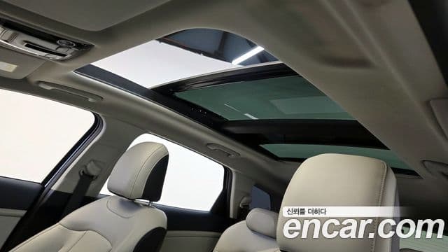 Kia Sportage 2022 — Şəkil 15/20