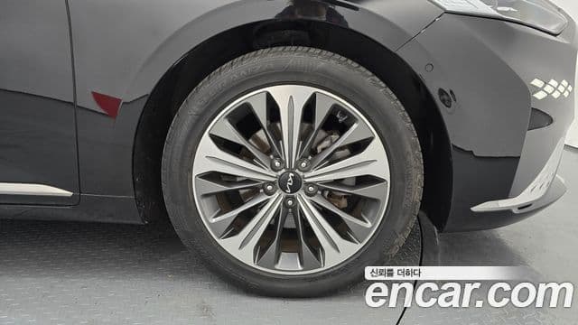 Kia K8 2022 — фото 20 из 20