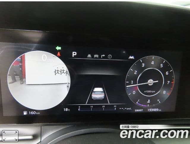 Kia Carnival 2021 — ფოტო 12/20