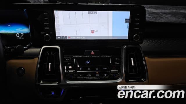 Kia Sorento 2021 — фото 14 из 20