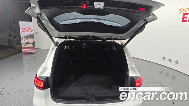 Mercedes-Benz GLB-Class 2022 — фото 20 из 20