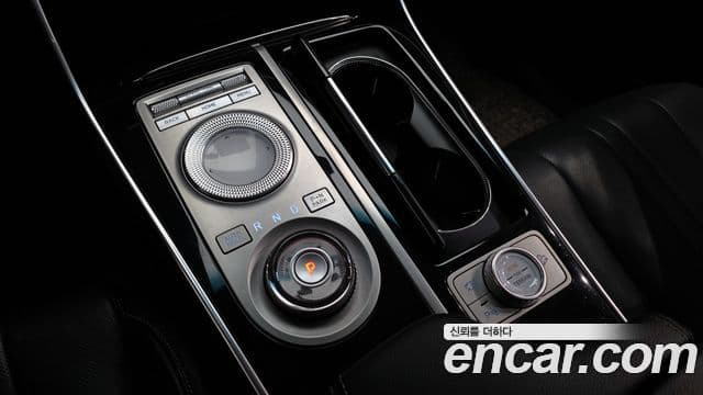 Genesis GV80 2022 — фото 9 из 20
