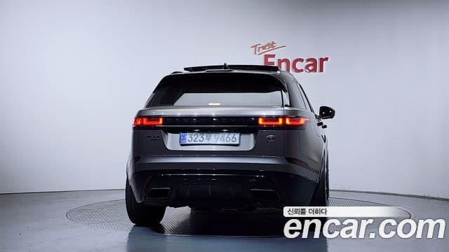 Land Rover Range Rover Velar 2018 — Şəkil 4/20