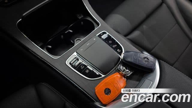 Mercedes-Benz GLC-Class 2022 — ფოტო 7/20