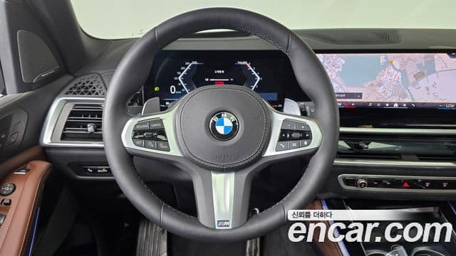 BMW X5 2025 — фото 12 из 20