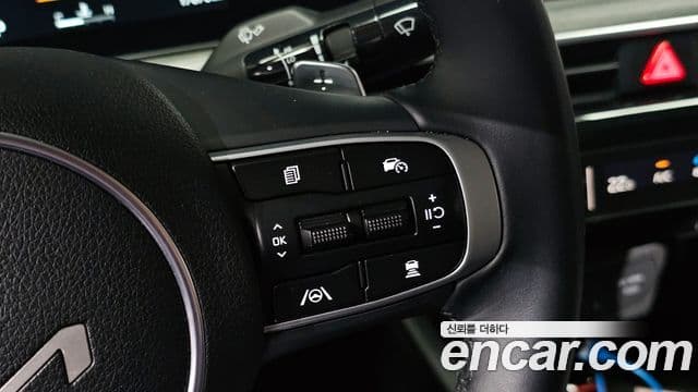 Kia K5 2025 — ფოტო 13/20