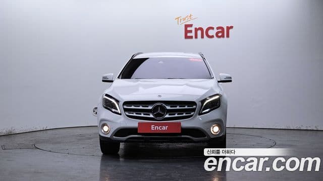 Mercedes-Benz GLA-Class 2018 — Фото 3/20