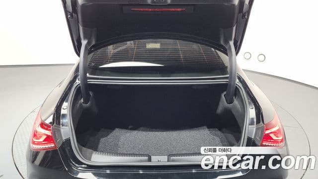 Mercedes-Benz CLA-Class 2022 — Фото 19/20