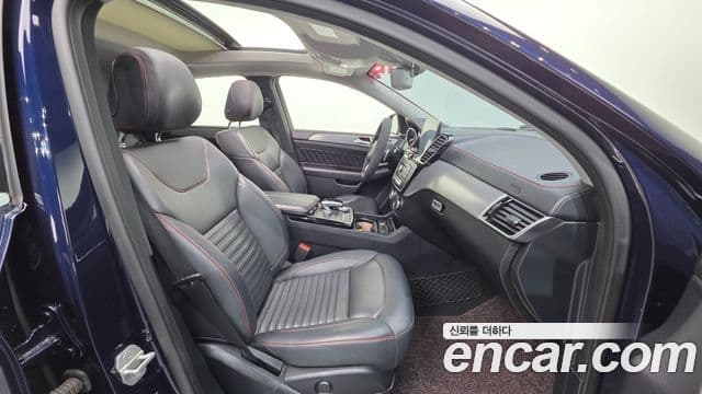 Mercedes-Benz GLE-Class 2018 — фото 10 из 20