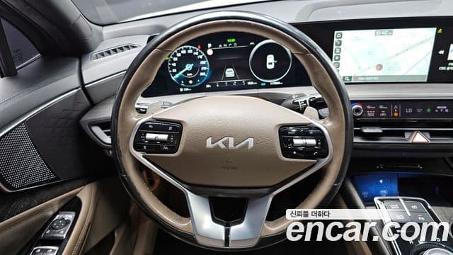 Kia K8 2022 — фото 12 из 20