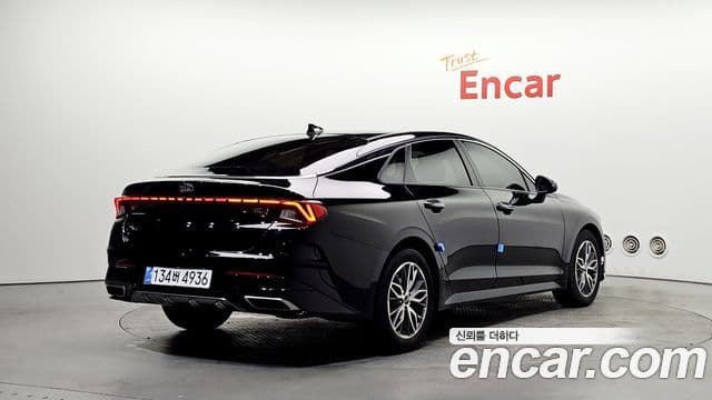 Kia K5 2021 — Şəkil 1/20
