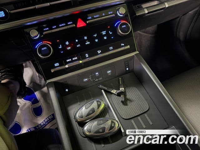 Hyundai Santa Fe 2023 — Şəkil 12/20