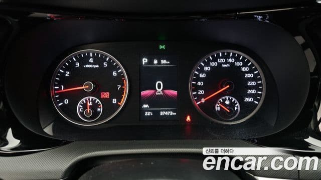 Kia K5 2022 — Şəkil 8/20