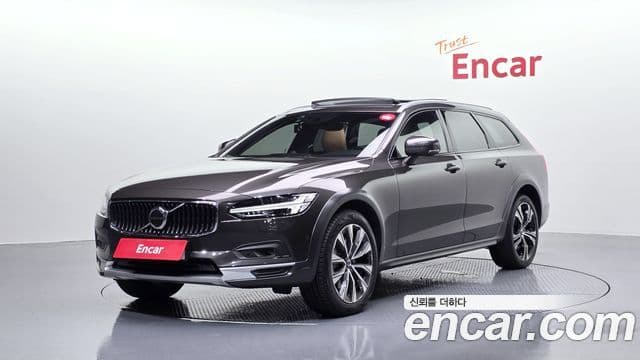 Volvo V90 Cross Country 2020 — Şəkil 1/20